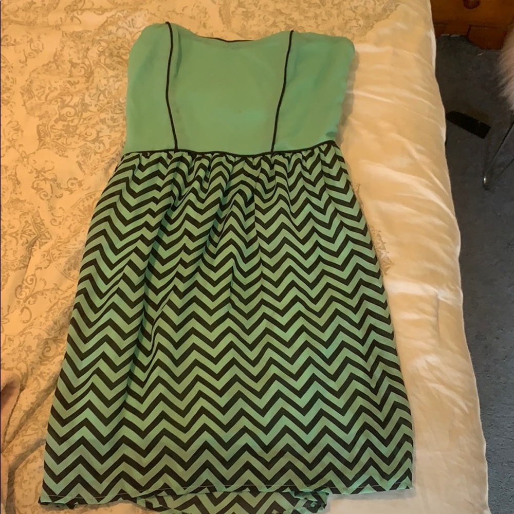 Strapless dress